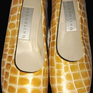 Bandolina Snake print pumps